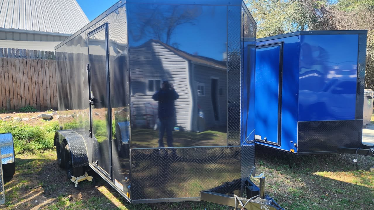 7x14 ta Black Out - Main View